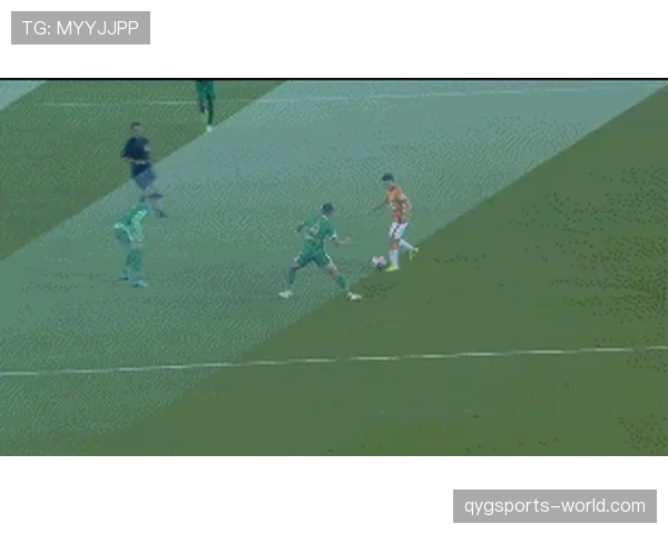 手臂不自然扩大如何影响手球判罚标准？解析裁判判定细节