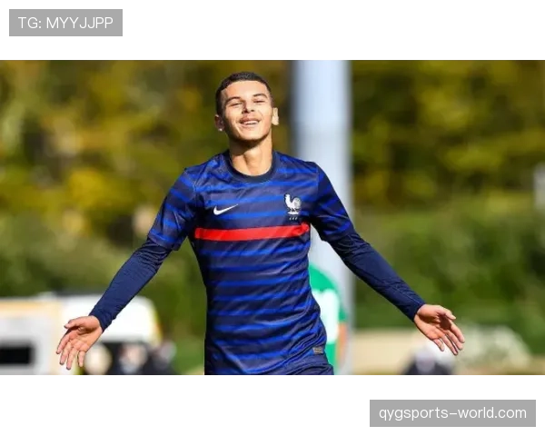 特罗萨德与格拉利什：效率型边锋和控球型边锋的战术角色差异解析